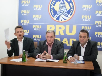 PARTIDUL ROMANIA UNITA: SE INCEARCA SLABIREA STATULUI ROMAN