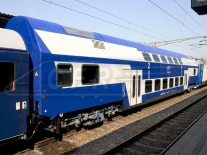 PASAGERII CFR CALATORI AR PUTEA ACHIZITIONA BILETE DIRECT DIN TREN, FARA SUPRATAXA