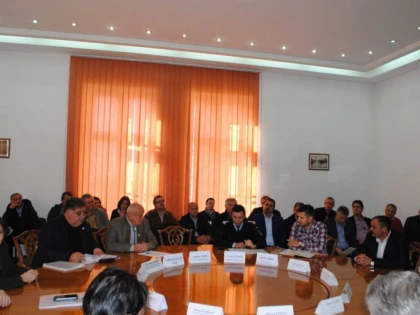 Patronatul sprijină primăriile în lupta cu cei de la ENEL
