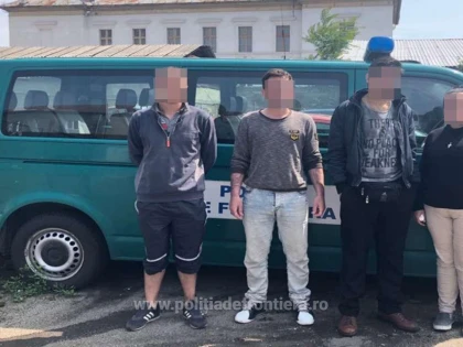 Patru iranieni, prinși încercând să iasă din țară ascunși într-un TIR