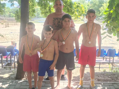 Patru medalii pentru micii luptători de la CSS Gloria Arad, la Cupa CSM Timișoara