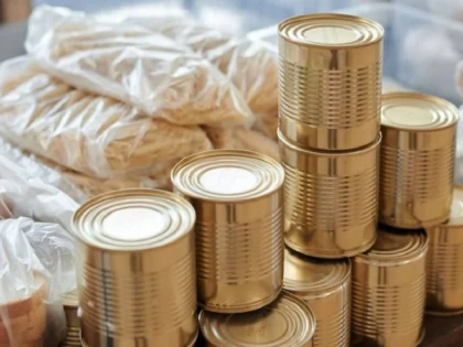 Patru milioane şi jumătate de români se află în pragul sărăciei și apelează la băncile de alimente