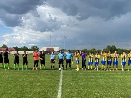 Păulișana Păuliș și Frontiera Curtici vor disputa finala județeană a Cupei României la fotbal