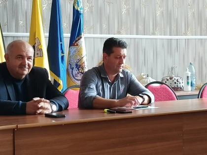 Pecica și-a eficientizat iluminatul public! Noul sistem inteligent aduce economii bugetului orașului!