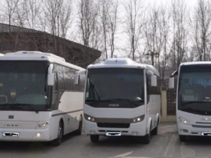 PELERINAJELE ȘI VACANȚELE IEFTINE, BLOCATE DE UN PROIECT AL MINISTERULUI TRANSPORTURILOR
