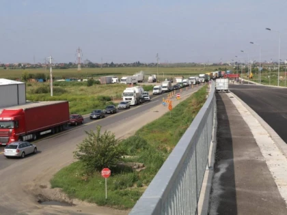 Penalități pentru pasajul de la CET! Firma de casă a PNL lucrează în ritm de melc