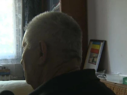 Pensionar arădean, jefuit în numele primarului Gheorghe Falcă