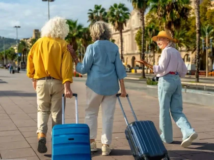 Pensionarii francezi sunt sfătuiți să se mute în România şi să trăiască cu 1.000 de euro 