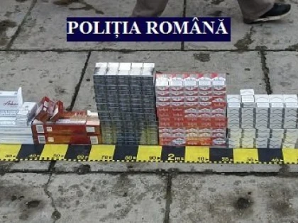 Percheziții în Lipova și Conop, la traficanții de țigări