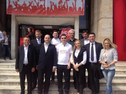 PES ACTIVISTS A DEMARAT CAMPANIA „ROMANIA CERE SCHENGEN!“