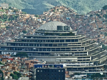 Peste 1.500 de deținuți politici din Venezuela cer amnistie după adoptarea noii legi