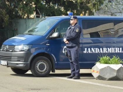Peste 100 de jandarmi arădeni, prezenți la datorie în acest sfârșit de săptămână