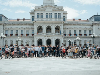 Peste 100 de participanți la Ekklesia Bike Tour 2026: sport, comunitate și bucurie pe două roți!