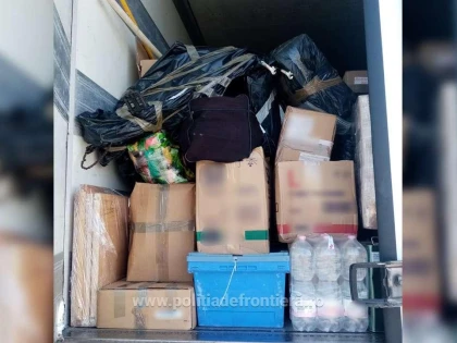 Peste 19 tone deşeuri din Spania și Cehia, oprite la intrarea în țară
