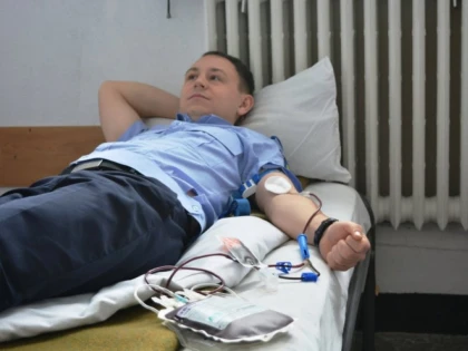 Peste 22.000 ml. de sânge ”bleu-jandarm” au părăsit legal sediul Jandarmeriei Arad