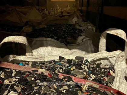 Peste 22 tone de deşeuri din plastic oprite la frontiera cu Ungaria