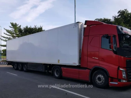 Peste 24 tone de deșeuri oprite la intrarea în țară, la Nădlac II