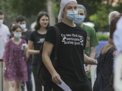 Peste 600 de elevi din județul Arad nu s-au prezentat la prima probă a Bacalaureatului