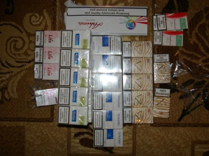 PESTE 90.000 DE TIGARETE CONFISCATE IN URMA PERCHEZITIILOR POLITISTILOR ARADENI
