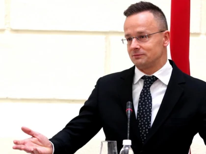 Peter Szijjarto: Ungaria este pregătită să găzduiască negocierile de pace dintre Ucraina şi Rusia