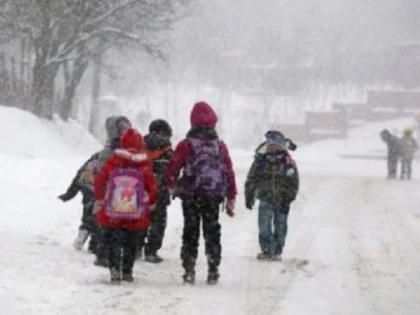 Petiție pentru reintroducerea vacanței intersemestriale
