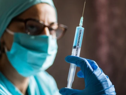 Pfizer dă România și Polonia în judecată. Cere 1,8 miliarde de euro pentru vaccinurile anti-COVID