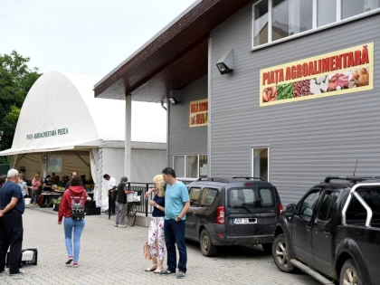 Piața agroalimentară din Pecica trece la program de cinci zile pe săptămână