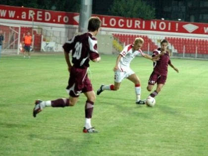 PINCOTA MAI PIERDE O BATALIE IN „MERCATO”. POLGAR A SEMNAT CU UTA BD