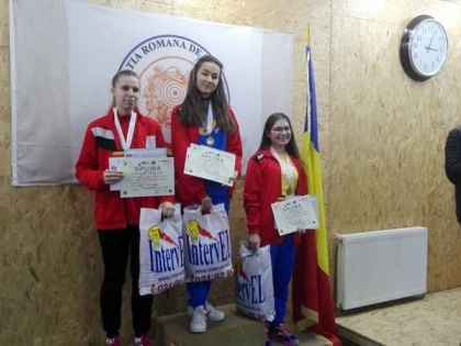 Pistolarii au urcat pe podium la etapa de aer comprimat