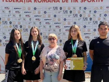 Pistolarii CSM-ului au împușcat medalii prețioase la finala națională a juniorilor II (FOTO)