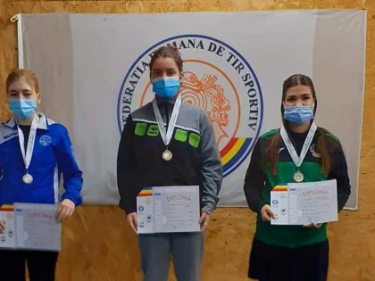 Pistolarii de la CSM Arad au încheiat anul cu clasări pe podium (FOTO)