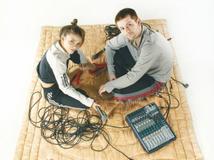 PLAPUMA.performance folcloric, premieră pe scena Teatrului Clasic Ioan Slavici Arad
