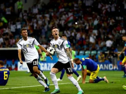 Plouă cu goluri la Mondial: Germania câştigă dramatic