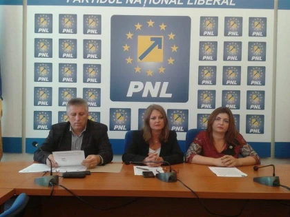 PNL ACUZĂ PSD CĂ SABOTEAZĂ TURISMUL ARĂDEAN
