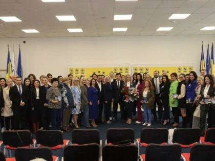 PNL Arad a depus listele pentru alegerile parlamentare