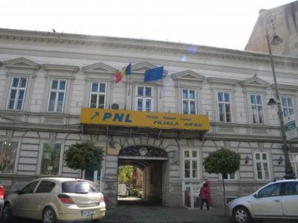 PNL ARAD SE DEZINTEGREAZA IN URMA PRIMULUI TUR AL ALEGERILOR