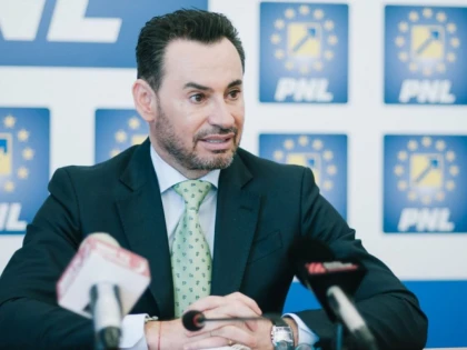PNL SI GHEORGHE FALCA AU LANSAT UN NOU PROIECT „3 PENTRU ARAD“