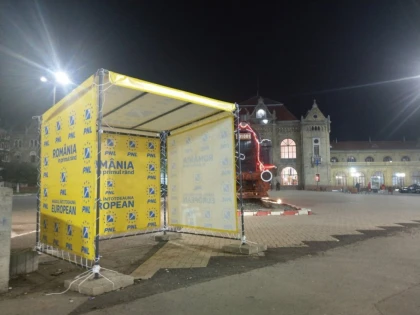 Poliția Locală cere partidelor să-și ridice corturile amplasate ilegal pe domeniul public