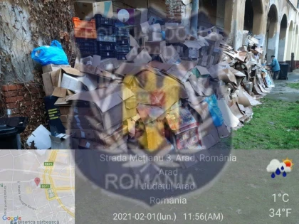 Poliția locală face curățenie în curțile oamenilor