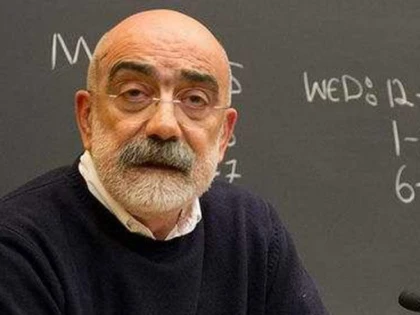 Poliţia turcă l-a arestat pe ziaristul Ahmet Altan, la o săptămână după ce fusese eliberat