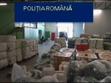 POLIȚIȘTII DIN VLADIMIRESCU AU PRINS UN TRANSPORT ILEGAL CU MII DE PRODUSE