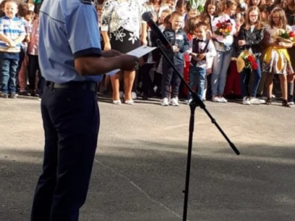 Polițiștii IPJ Arad, prezenți la deschiderea anului școlar 2018-2019