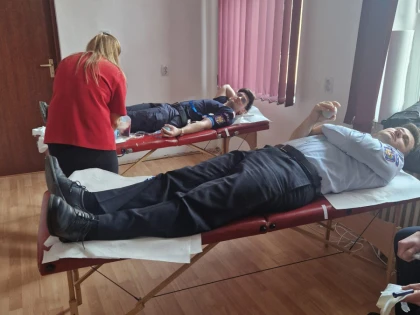 Pompierii arădeni au donat sânge