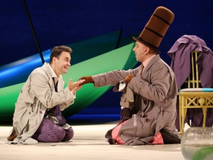 Porție triplă de comedie la Teatrul „Ioan Slavici“ Arad
