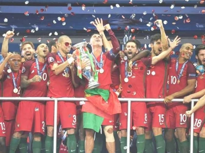 PORTUGALIA ESTE NOUA CAMPIOANĂ A EUROPEI LA FOTBAL