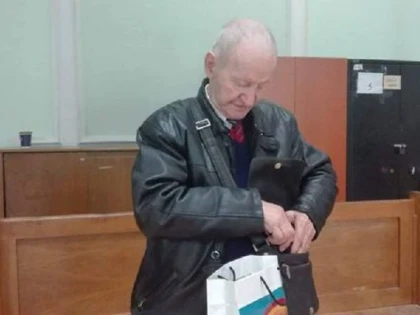 Povestea bătrânelului de 87 de ani, fost deținut politic, care a venit să vadă cu propriii ochi sentința lui Ion Ficior