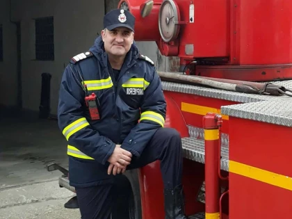 Povestea unui salvator arădean, dincolo de costumul de protecție