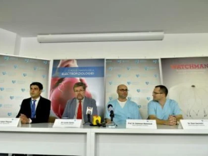 PREMIERA IN ROMANIA: O PACIENTA FACE TRATAMENT COMPLET PENTRU ARITMIE CARDIACA