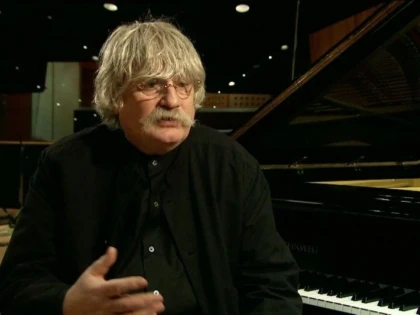 PREMIERA ROMANEASCA A REQUIEMULUI LA FILARMONICA DE STAT ARAD