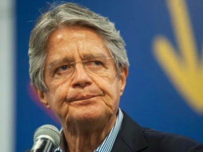 Preşedintele Ecuadorului, operat cu succes în SUA